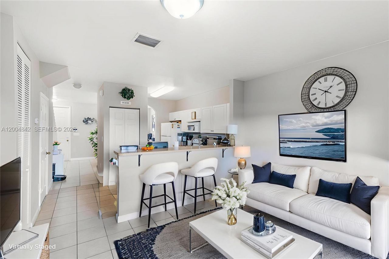 1420 NE 33rd Ave , Unit 105-15, Homestead, FL 33033 Photo