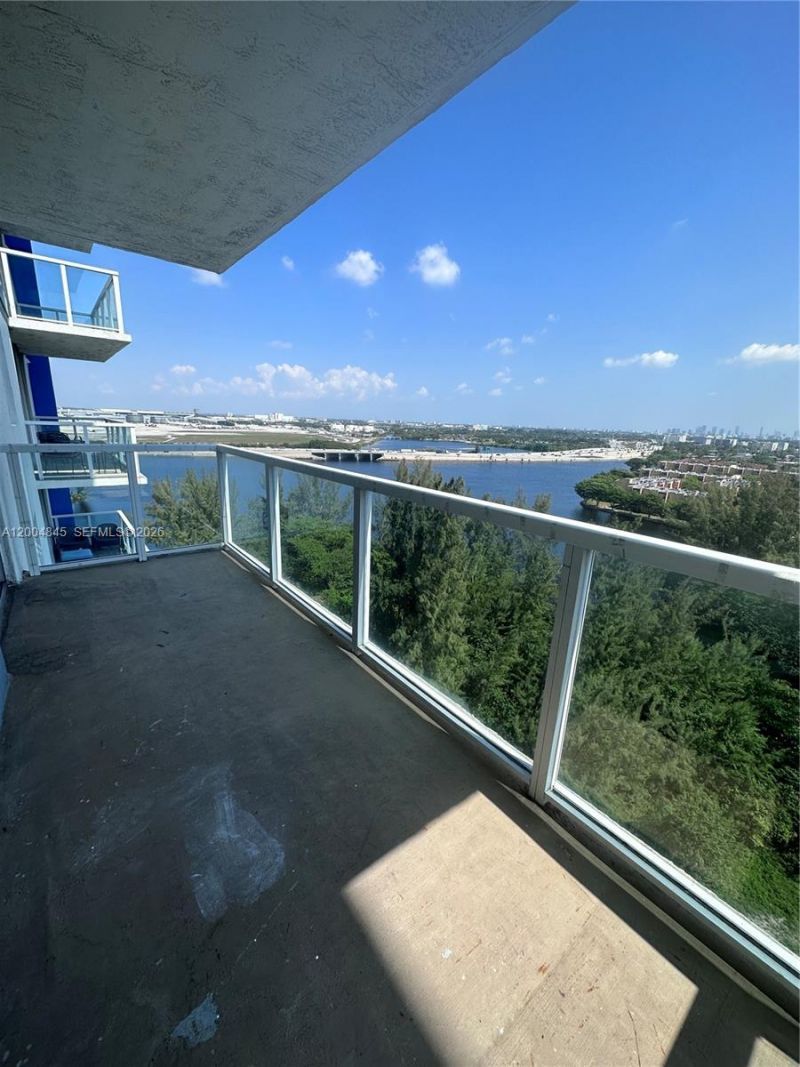 5077 NW 7th St, Unit 1505, Miami, FL 33126 Photo