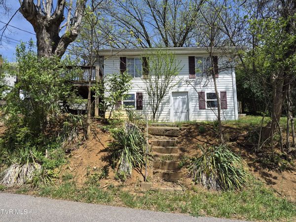 237 Midland Circle, Bristol, VA 24201