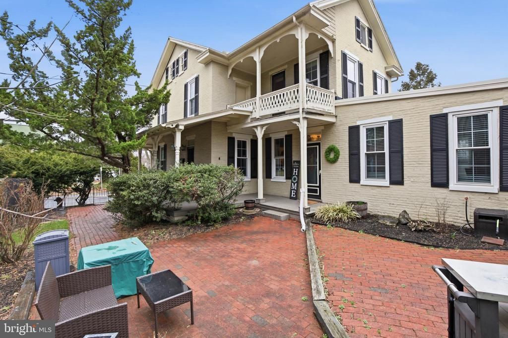 334 E HIGH STREET , ELIZABETHTOWN, PA 17022