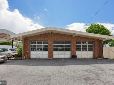 4 S STATE STREET, BROWNSTOWN, PA 17508