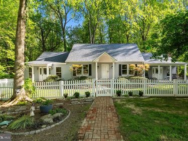 11 TRACYS LANE, TRACYS LANDING, MD 20779