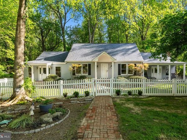 11 TRACYS LANE, TRACYS LANDING, MD 20779