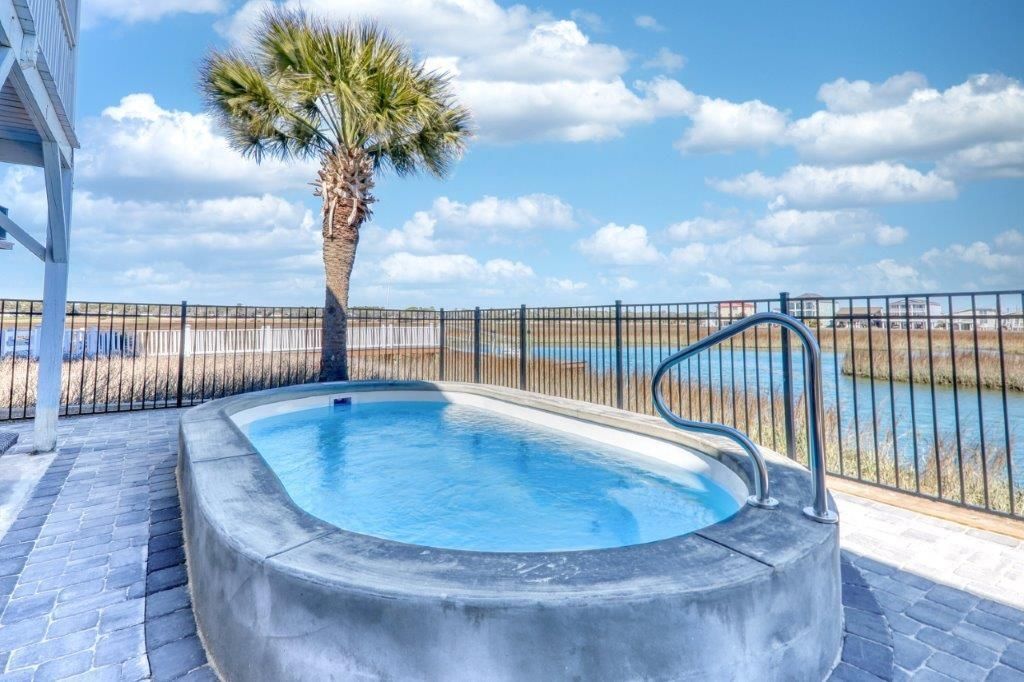 326 48th Ave. N Photo 18