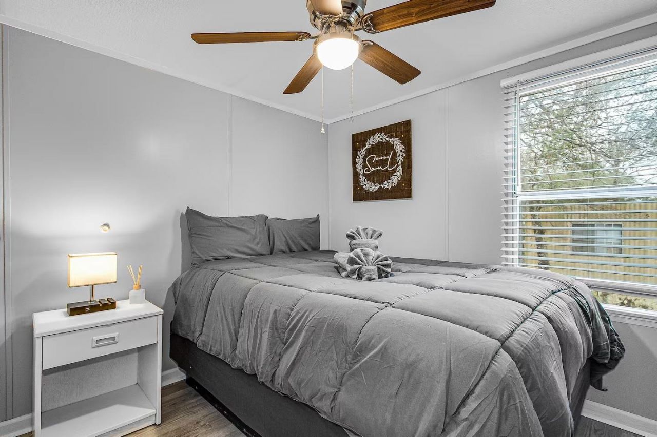 4518 Heron St.  Photo 13