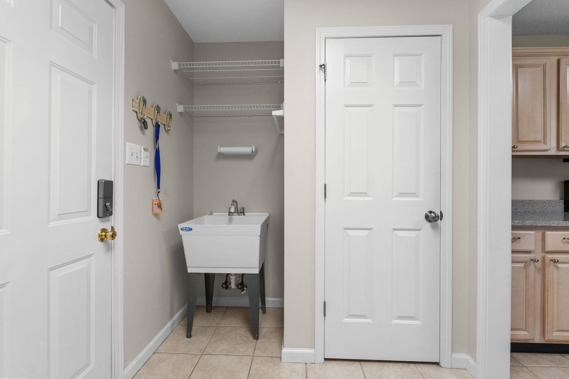 829 9th Ave. S  Photo 19