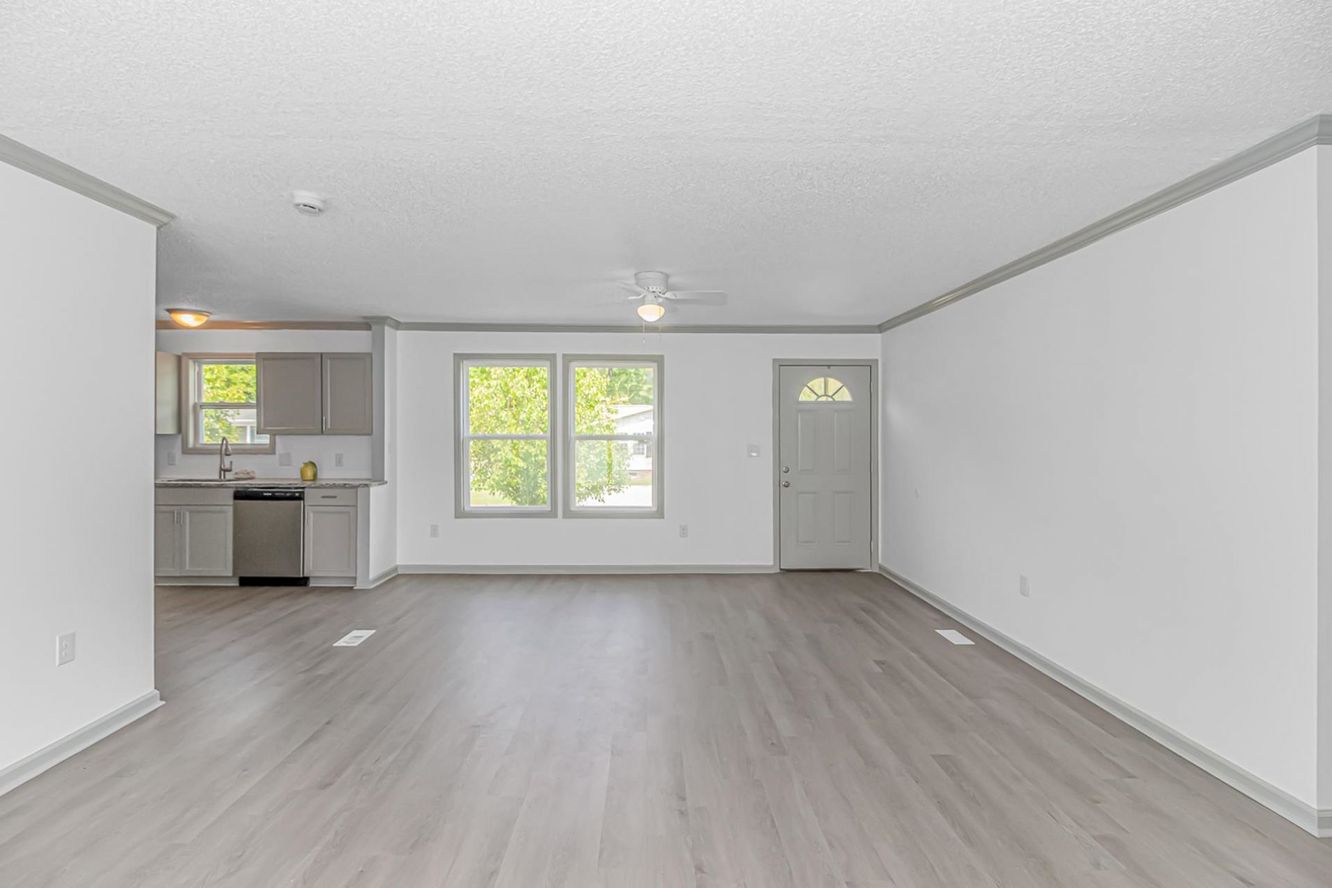 1062 Weslin Creek Dr.  Photo 12