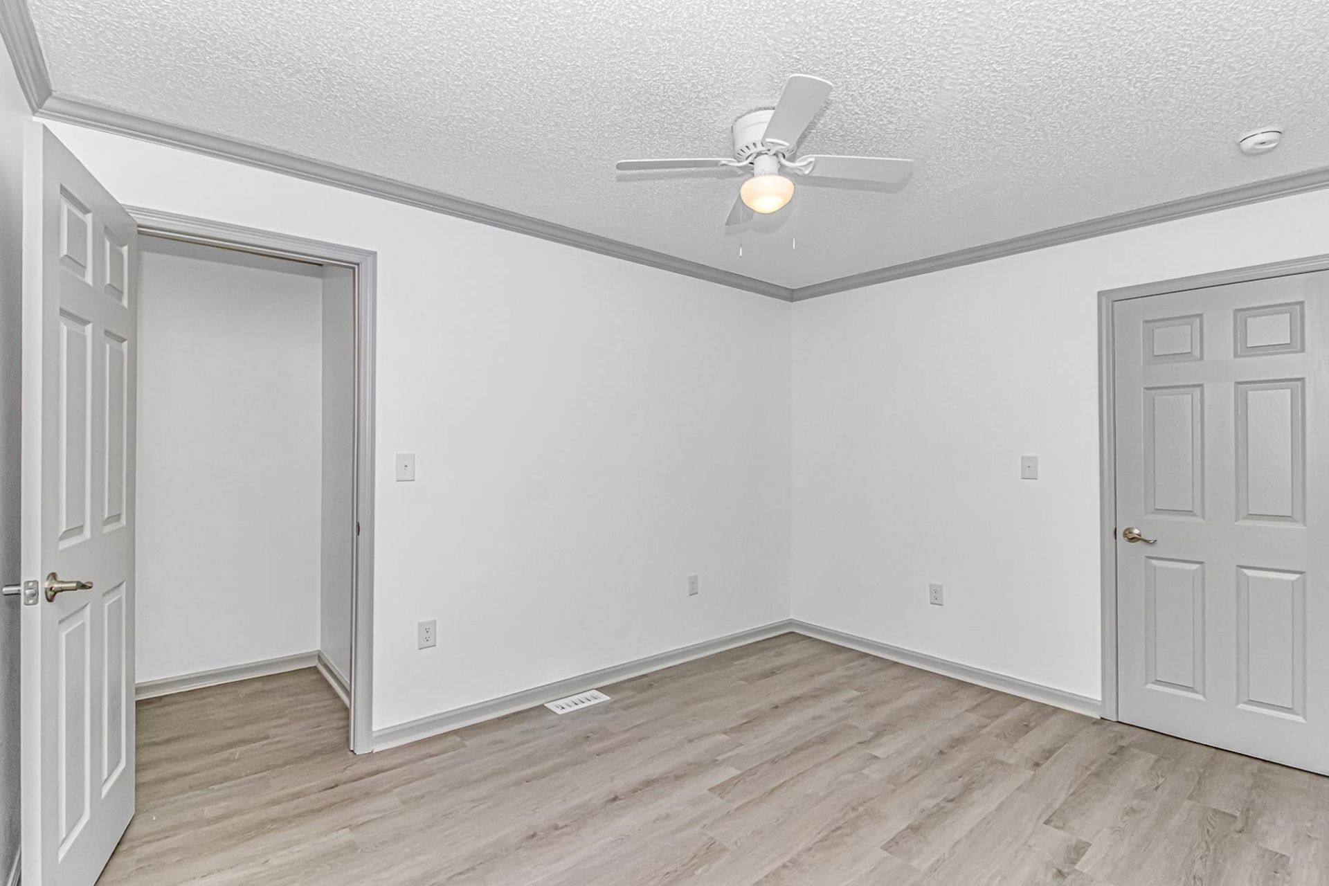 1062 Weslin Creek Dr.  Photo 24