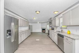 1062 Weslin Creek Dr.  photo 4