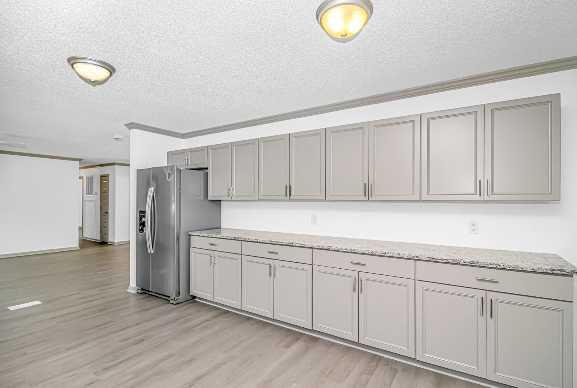 1062 Weslin Creek Dr.  Photo 9