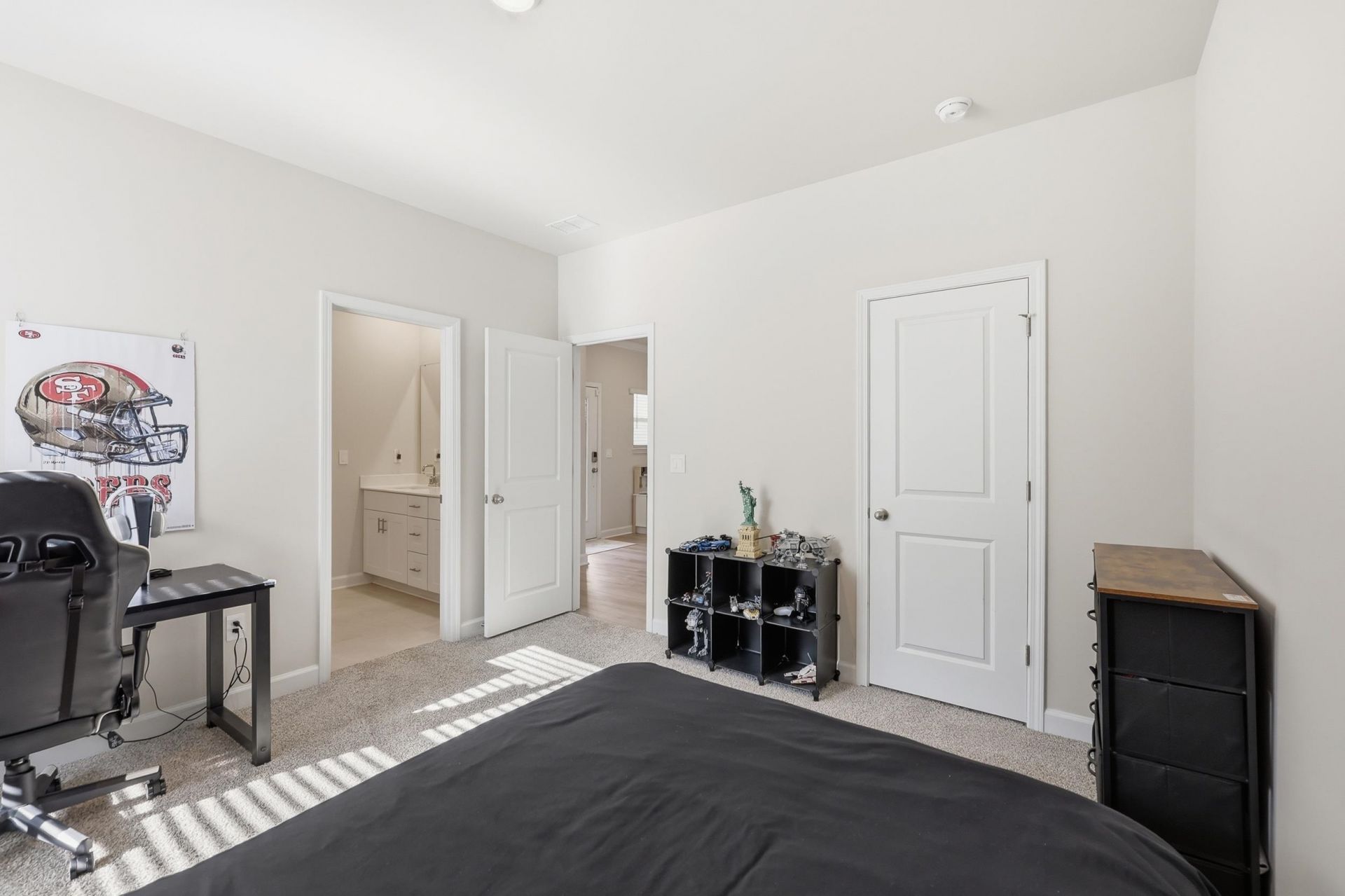 7068 Watercress St  Photo 20