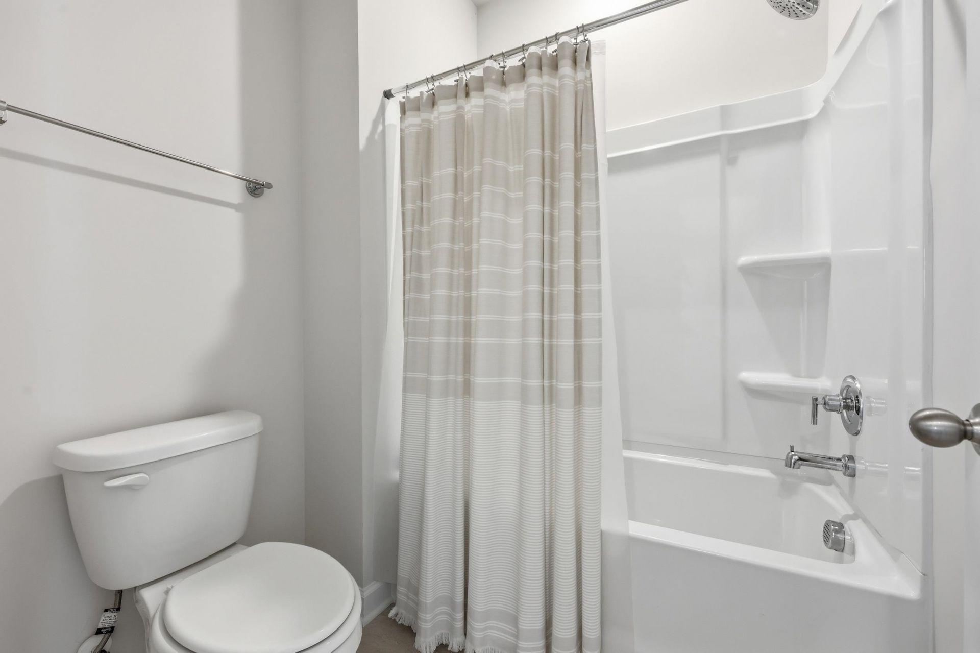 7068 Watercress St  Photo 22