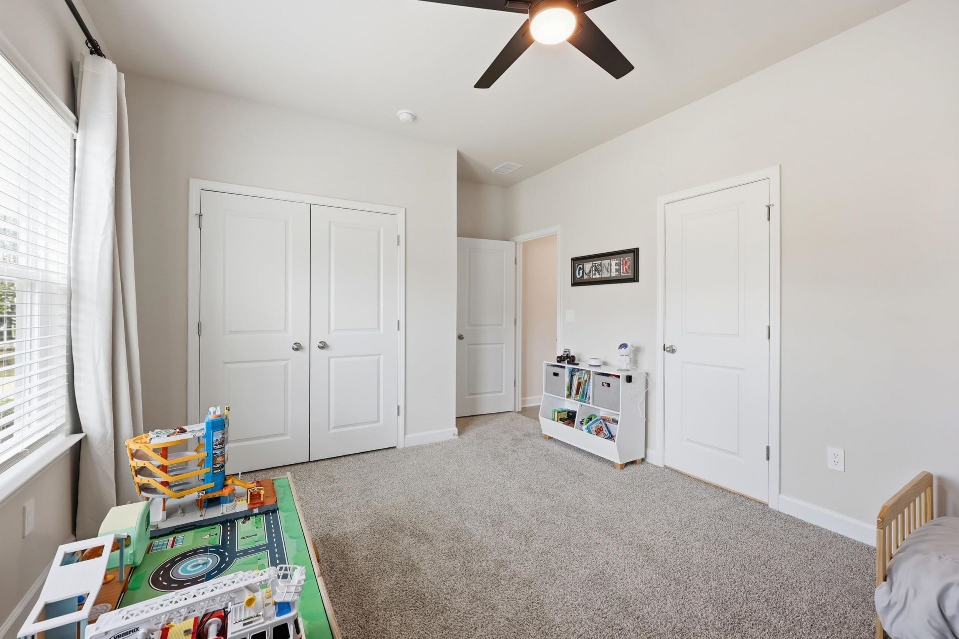 7068 Watercress St  Photo 24