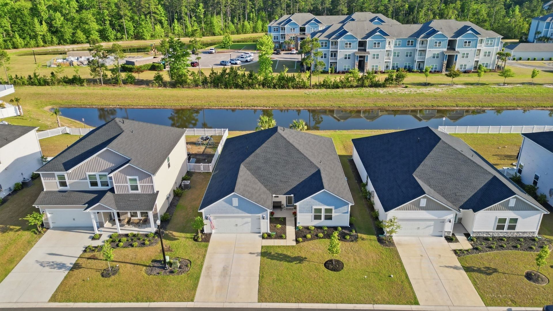 7068 Watercress St  Photo 40