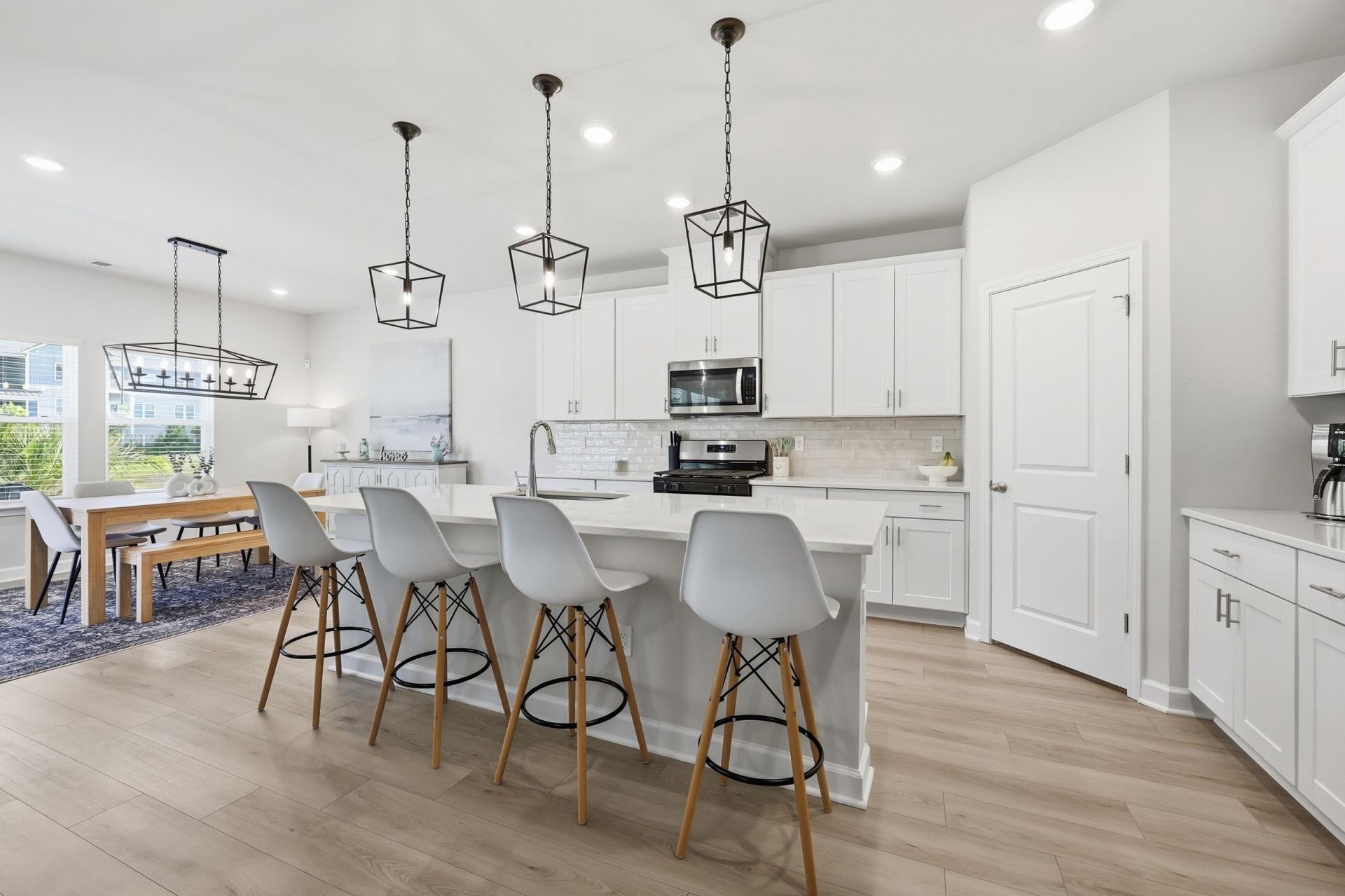 7068 Watercress St  Photo 6