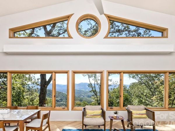 212 Chestnut Forest Road , Fairview, NC 28730