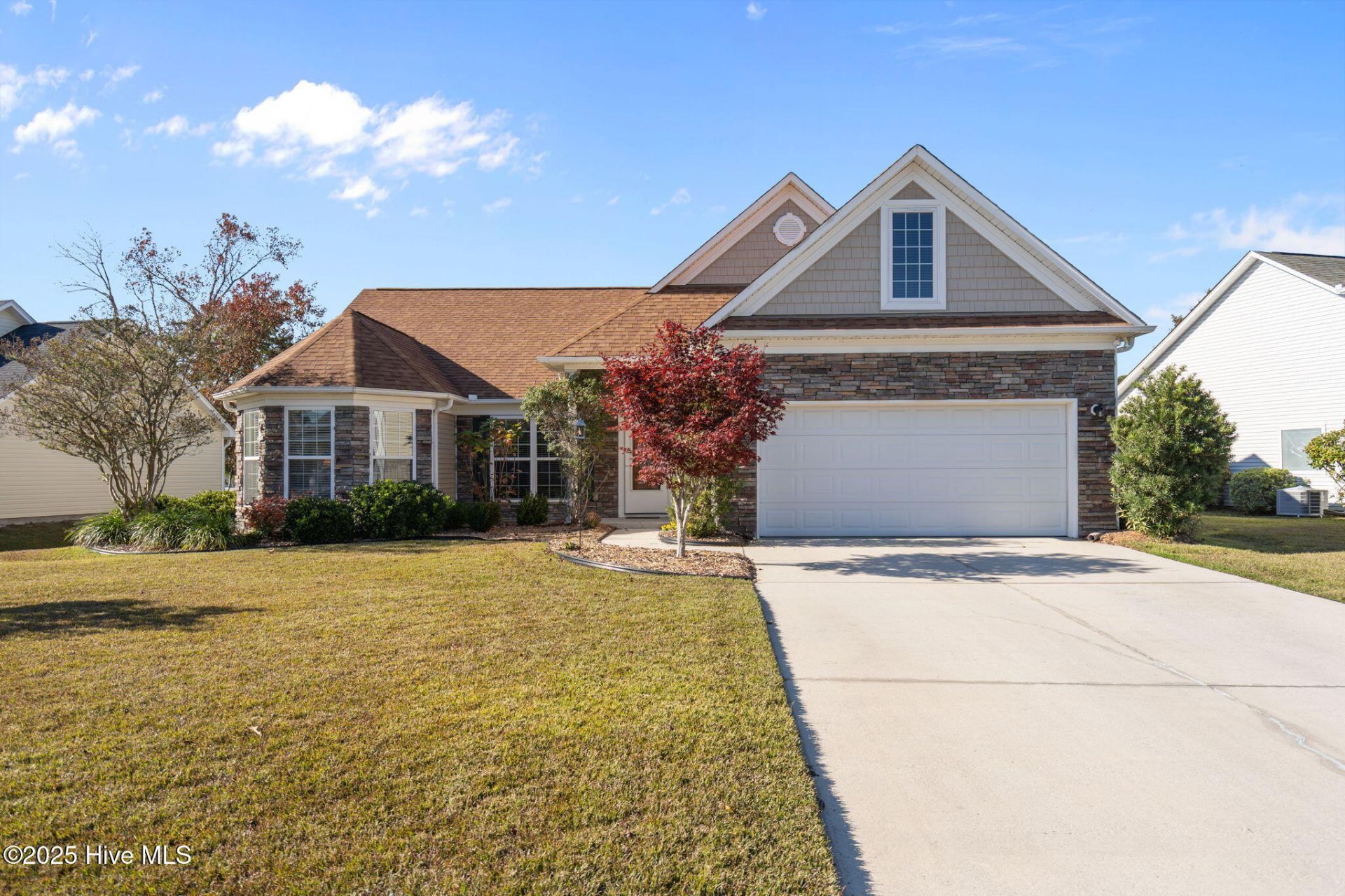 210 Heartwood Drive, Hampstead, NC 28443 Main Photo