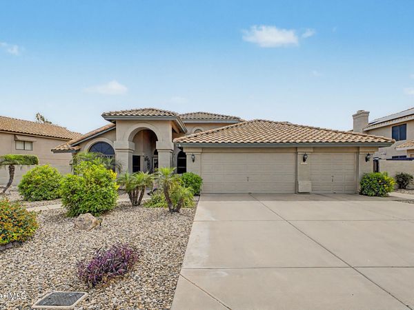 159 E COURTNEY Lane, Tempe, AZ 85284