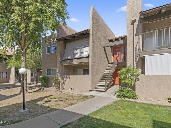 5525 E THOMAS Road, Unit R9, Phoenix, AZ 85018