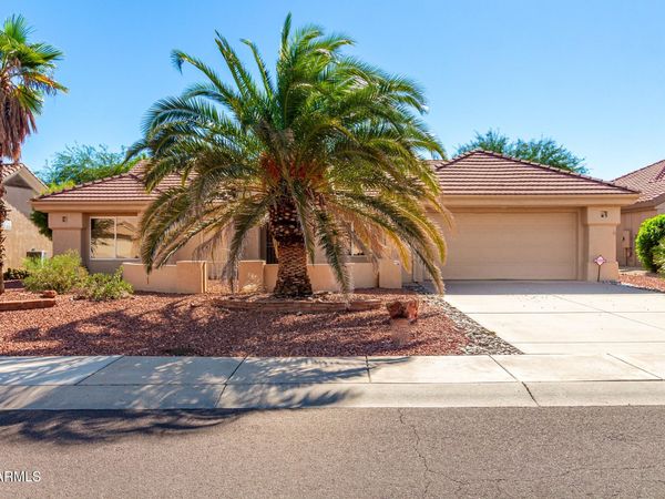 15427 W HERITAGE Drive, Sun City West, AZ 85375