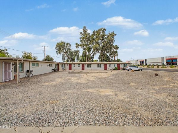 6249 N LITCHFIELD Road, Litchfield Park, AZ 85340