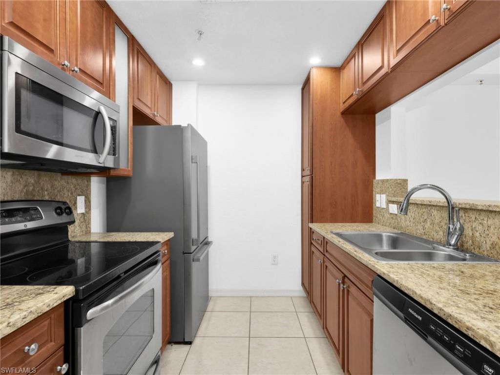 23501 Alamanda Dr , Unit 102, Estero, FL 34135 Photo