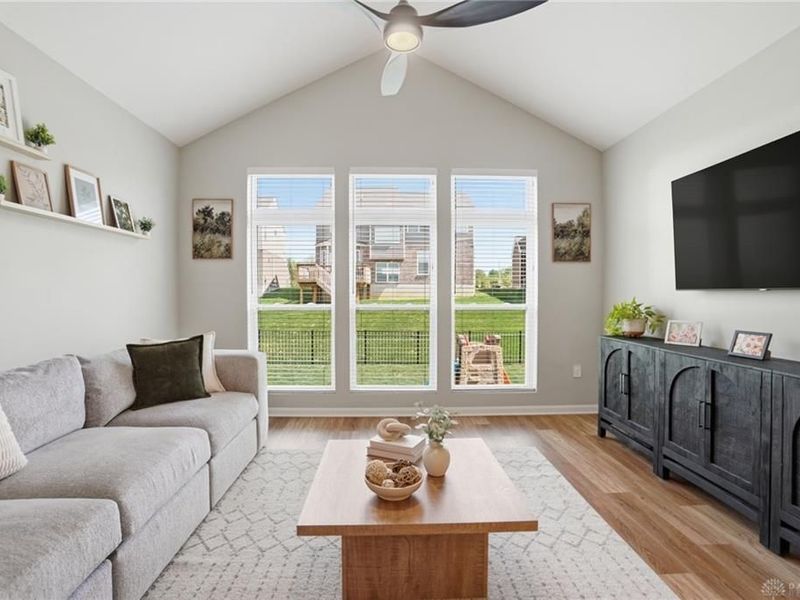 578 Twilight Lane, Sugarcreek Township, OH 45440 Photo 18