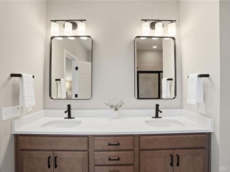 578 Twilight Lane, Sugarcreek Township, OH 45440 Photo 37