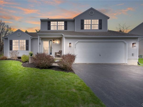 6028 Monopoli Path, Cicero, NY 13039