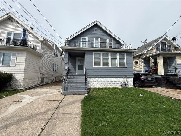 216 Newburgh Avenue , Buffalo, NY 14215