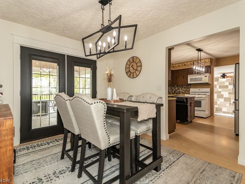 33510 Lake Shore Boulevard, Lakeline, OH 44095 Photo 21