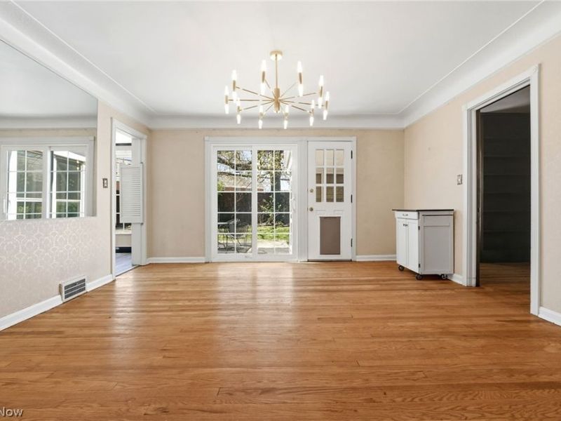 3378 Clayton Boulevard, Shaker Heights, OH 44120 Photo 13