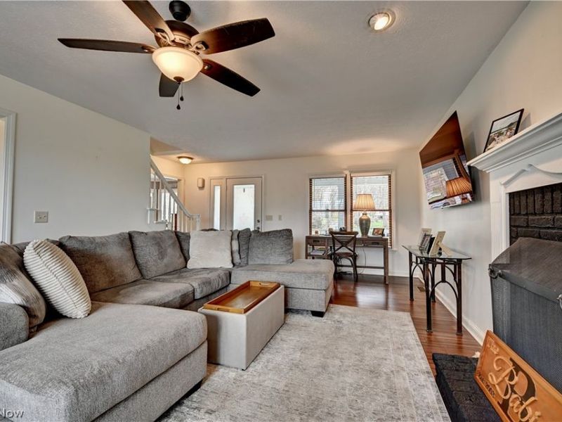 717 Pine Hills Drive SW, Massillon, OH 44646 Photo 10