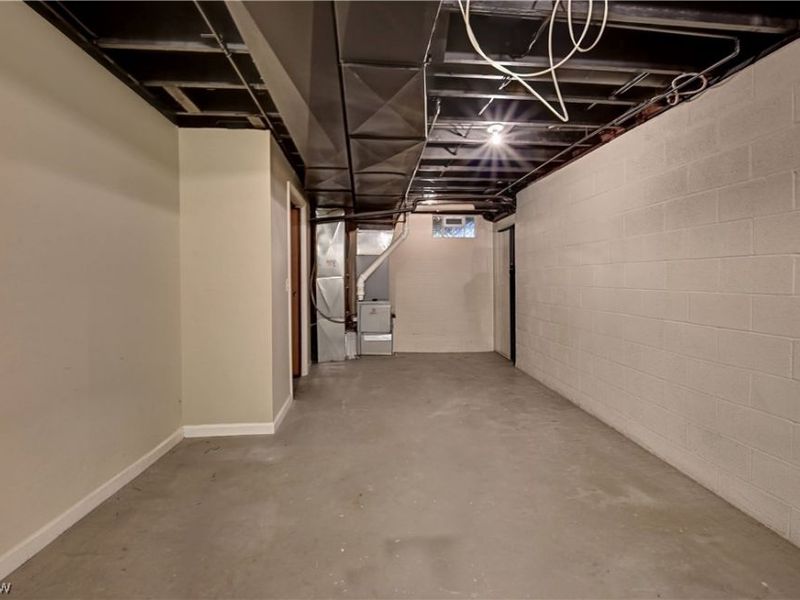 717 Pine Hills Drive SW, Massillon, OH 44646 Photo 29