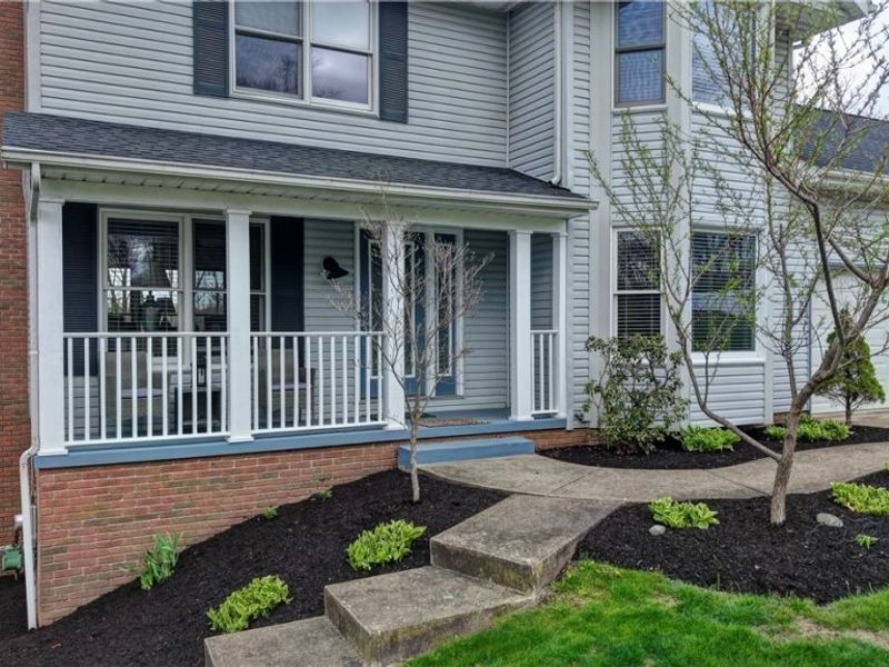 717 Pine Hills Drive SW, Massillon, OH 44646 Photo 3