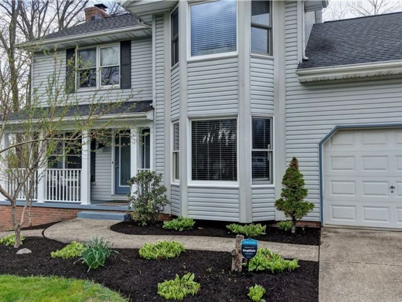 717 Pine Hills Drive SW, Massillon, OH 44646 Photo 4