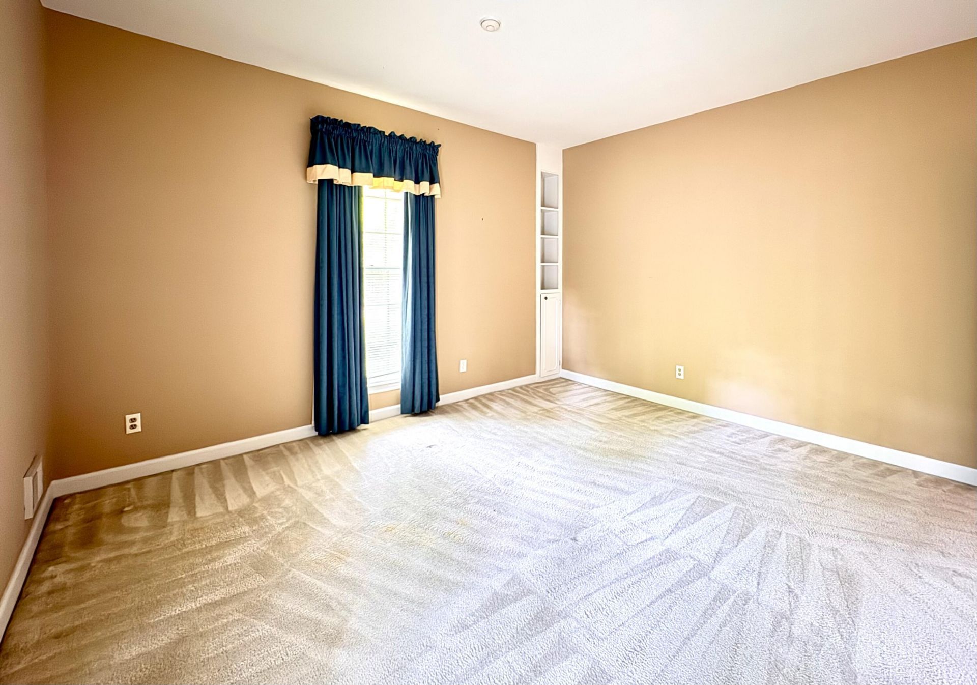 443 Club Acres Boulevard Photo 14