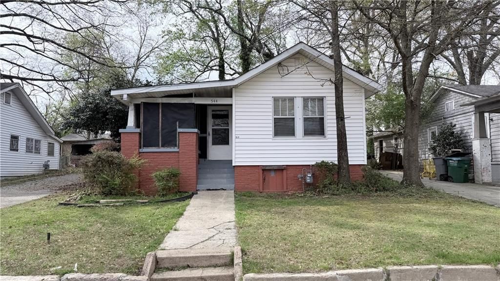 544 Lake Drive, Atlanta, GA 30354 Main Photo