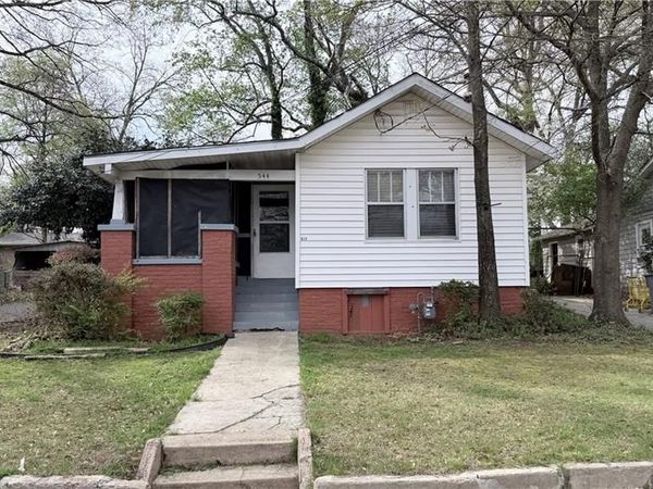 544 Lake Drive, Atlanta, GA 30354