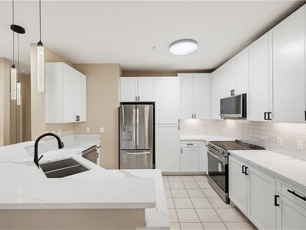 400 NW 17th Street, Unit 2322, Atlanta, GA 30363