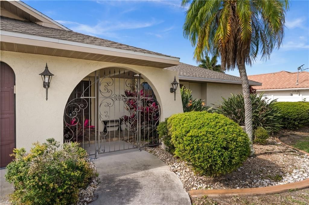 1216 SW 53rd St, Cape Coral, FL 33914 Photo
