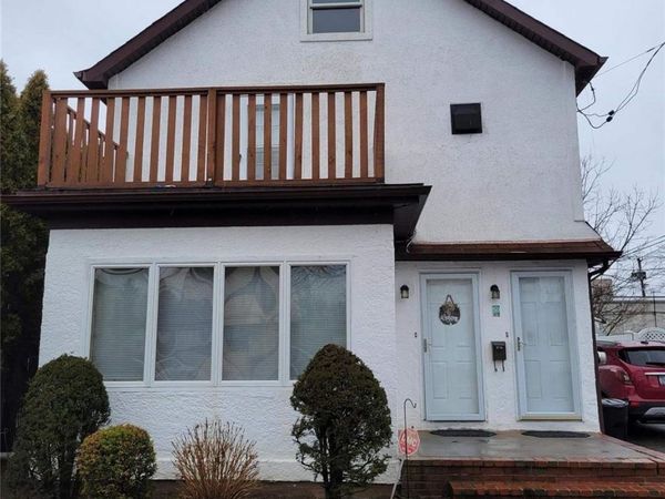 Hicksville, NY 11801