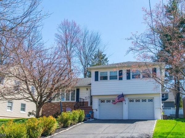 6 Sheridan Ave, West Orange, NJ 07052