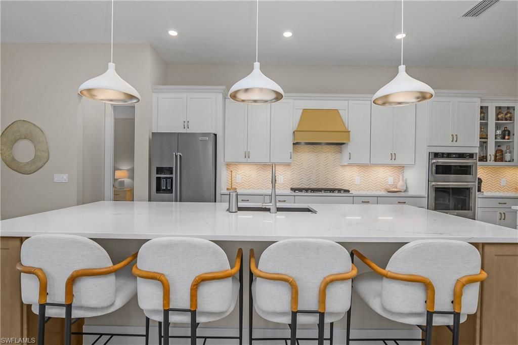 20609 Napa Loop, Estero, FL 33928 Photo