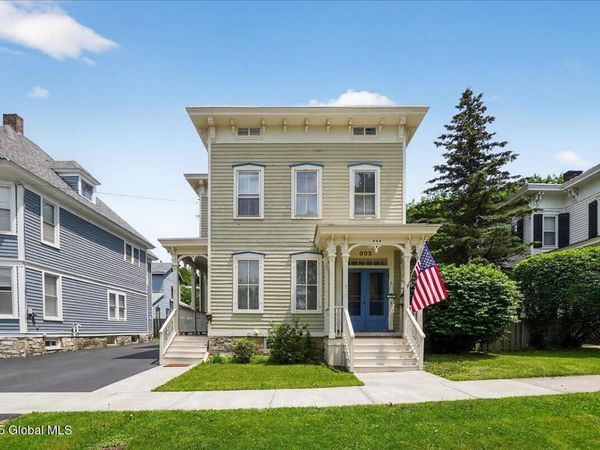 302 S William Street, Johnstown, NY 12095