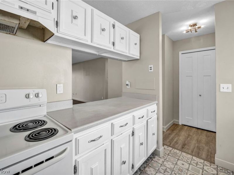 3432 Mayfield Road, Cleveland Heights, OH 44118 Photo 16