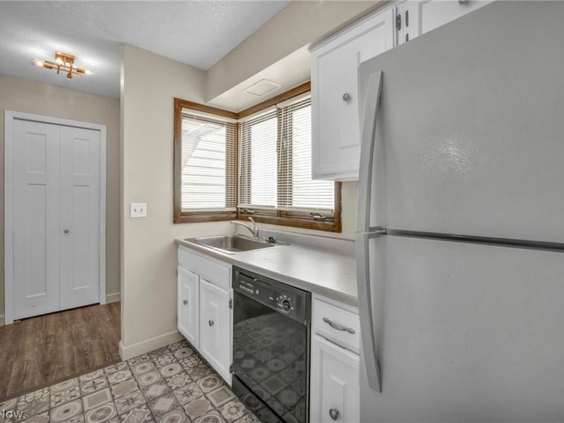 3432 Mayfield Road, Cleveland Heights, OH 44118 Photo 18