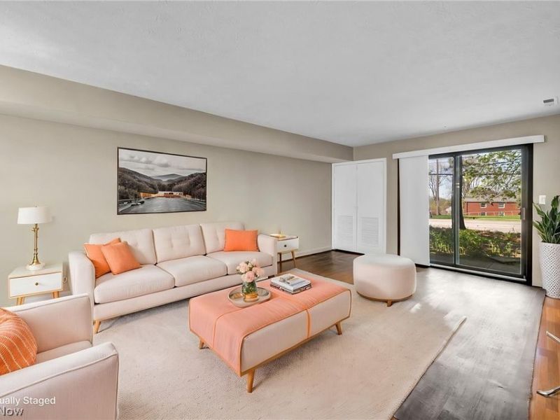 3432 Mayfield Road, Cleveland Heights, OH 44118 Photo 9