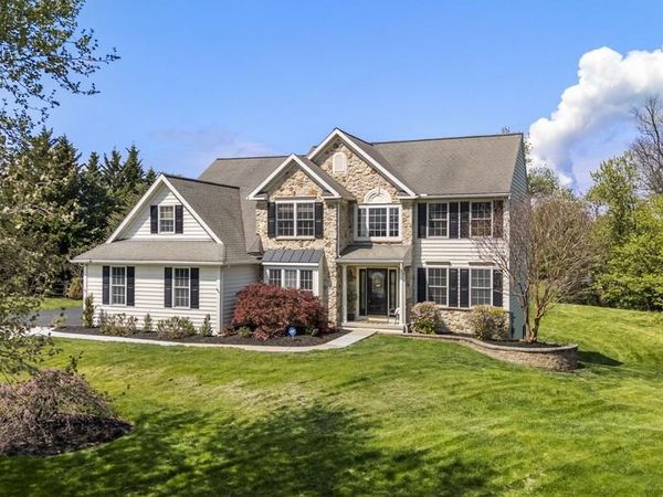 20 LINDA LANE, SPRING CITY, PA 19475