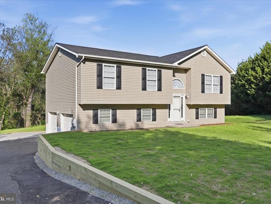 174 Open Field Lane, Falling Waters, WV 25419 Main Photo